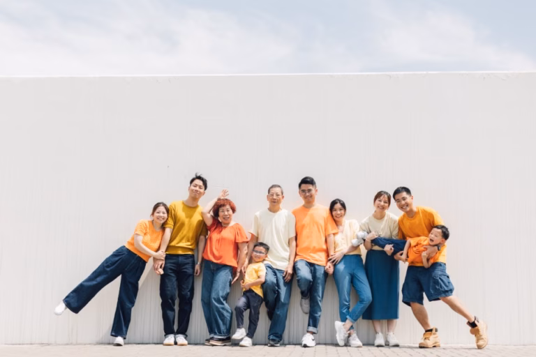 Sana Outdoor Family Photo