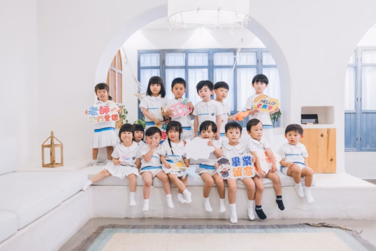 20260614 Victoria Kindergarten N Class Graduation Photo