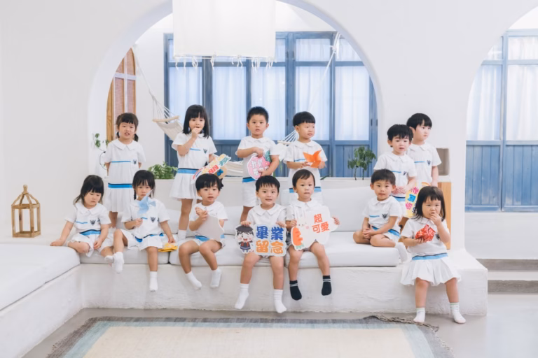 20260614 Victoria Kindergarten N Class Graduation Photo