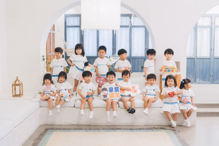 20260614 Victoria Kindergarten N Class Graduation Photo