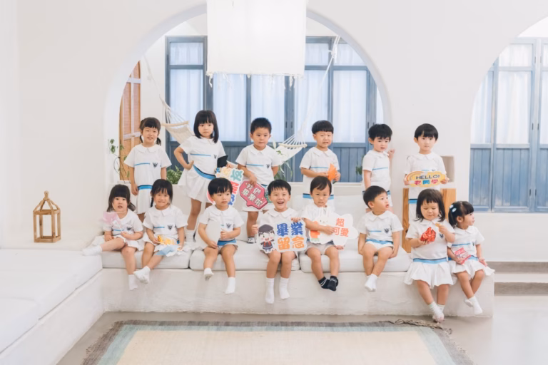 20260614 Victoria Kindergarten N Class Graduation Photo