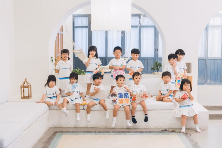 20260614 Victoria Kindergarten N Class Graduation Photo