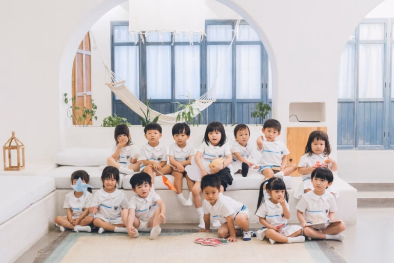 20260614 Victoria Kindergarten N Class Graduation Photo