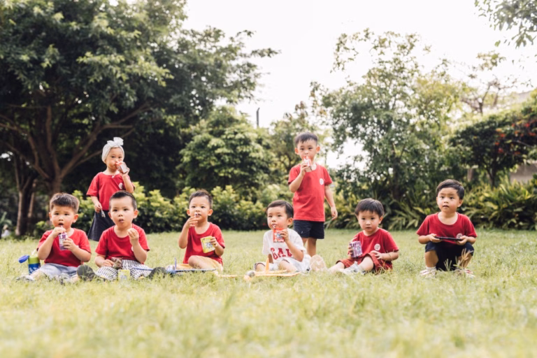 ESF Kindergarten PN Class Graduation Photo