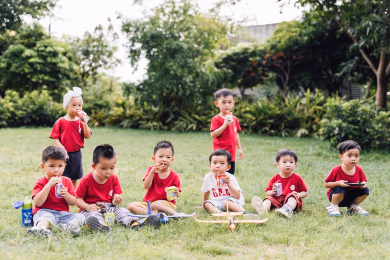 ESF Kindergarten PN Class Graduation Photo