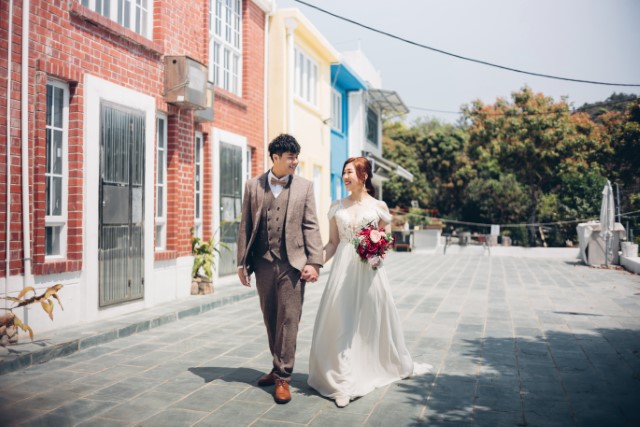  Post wedding